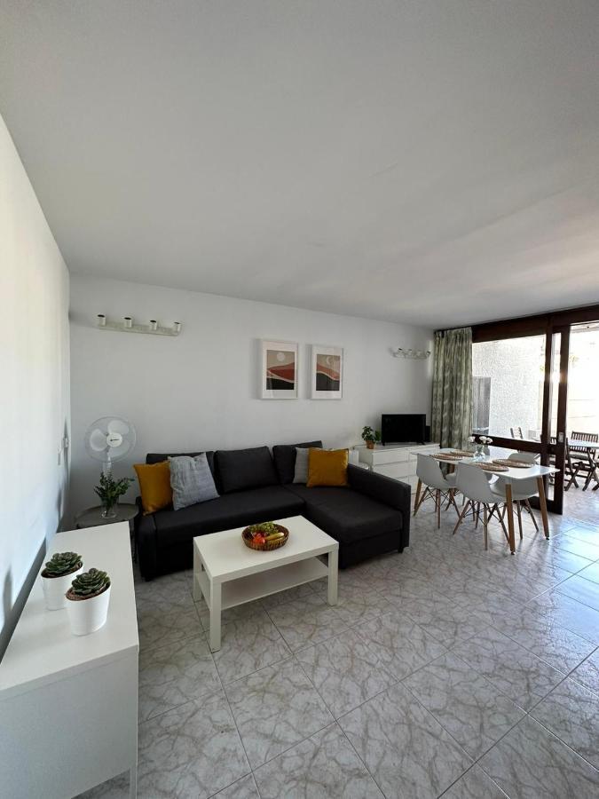 Pool View Apartment Primavera أرونا المظهر الخارجي الصورة
