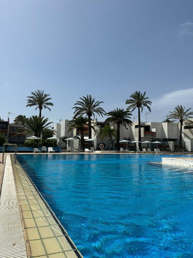 Pool View Apartment Primavera أرونا المظهر الخارجي الصورة